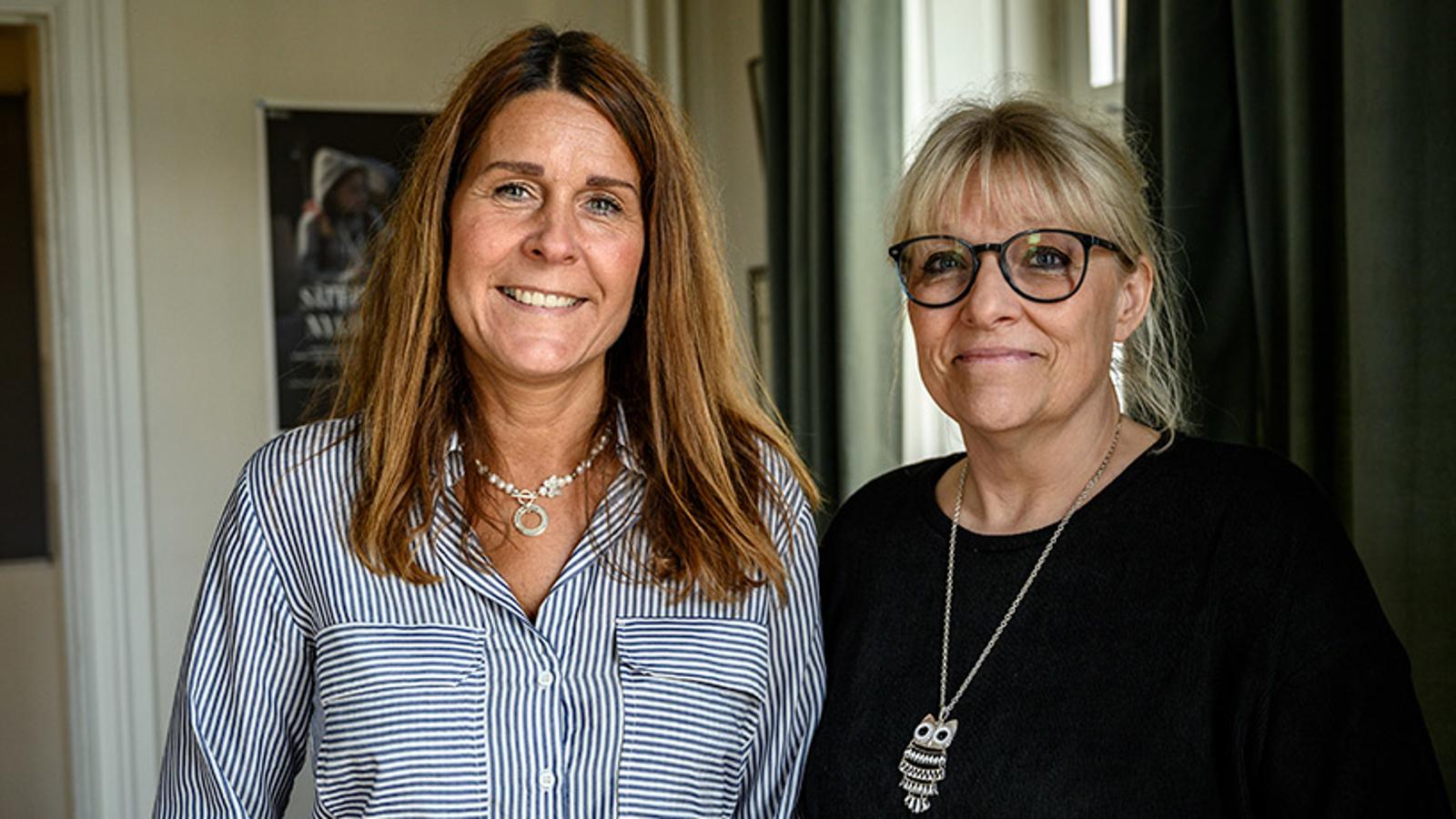 Till vänster, Carola Gårdare och till höger, Ingela Sagman. Carola och Ingela är verksamhetschefer för Frälsningsarméns missbruksarbete i Göteborg. De tittar in i kameran och ler.