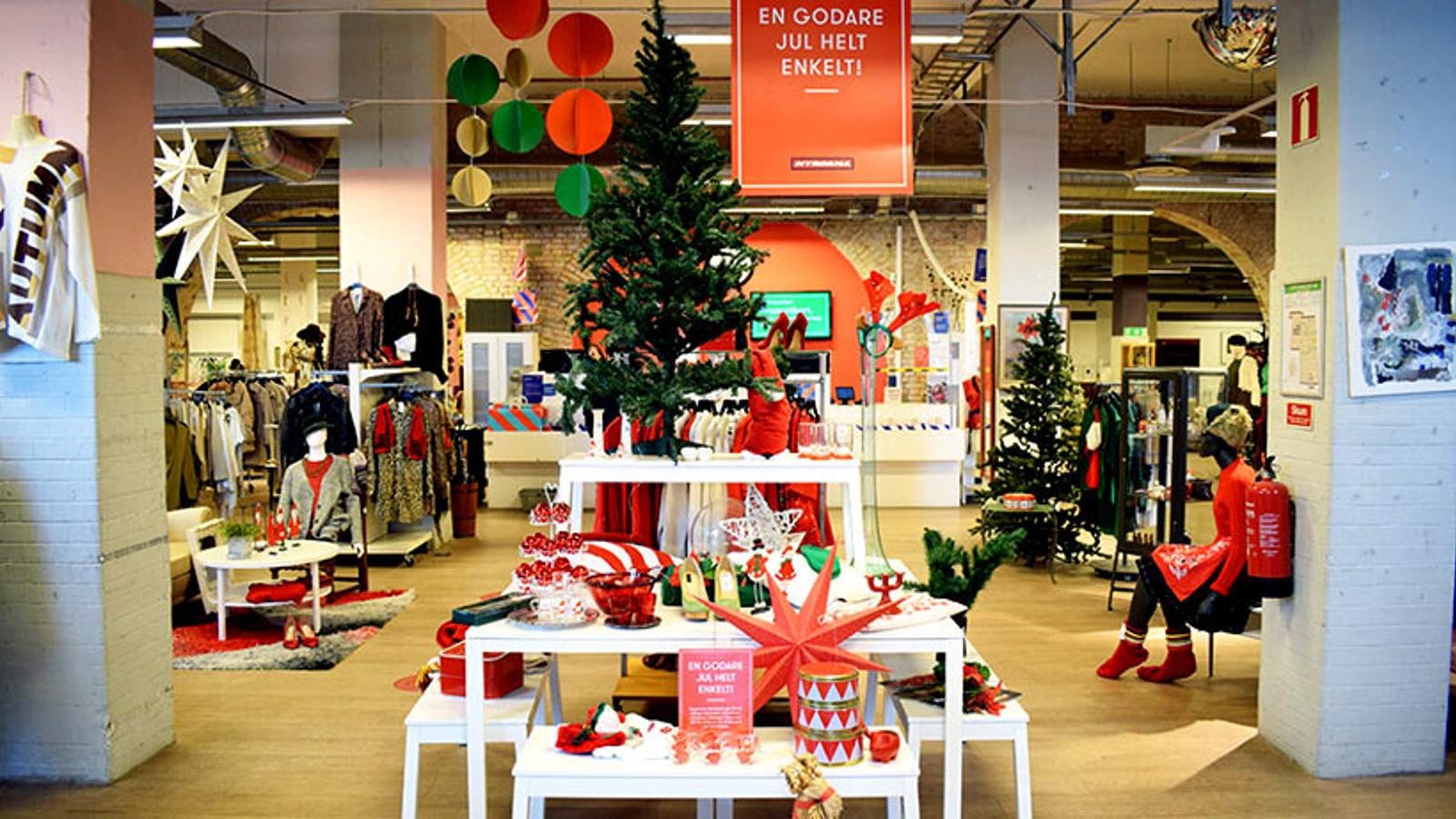 Julskyltning i Myrornas butik i Ystad.